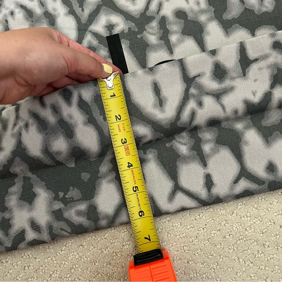 Alo Yoga Tote Bag - Picture 5 of 7